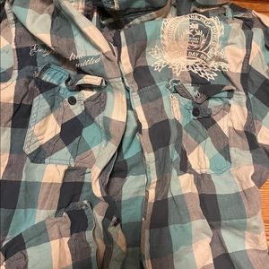 Men’s plaid shirt